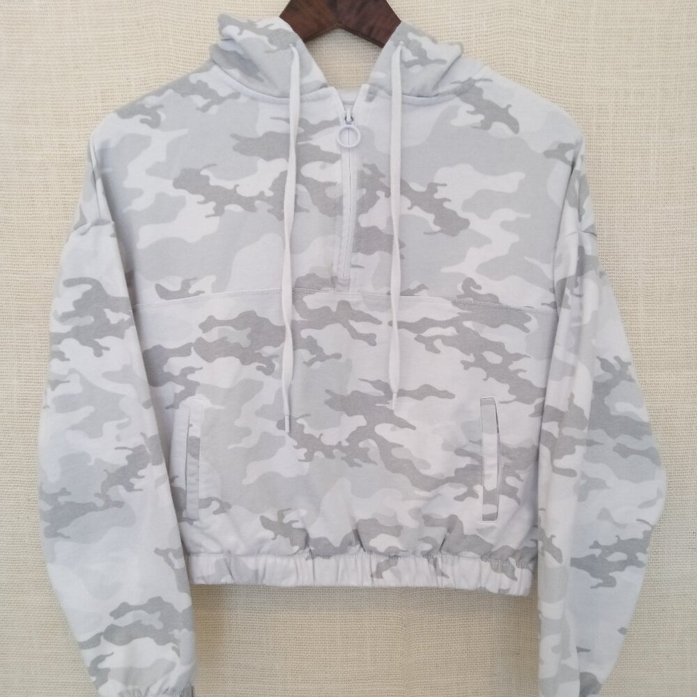 Avia Gray Camo Half Zip Cropped Hoodie